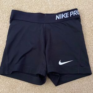 Black Nike pros
